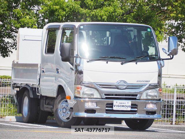 Hino DUTRO 2013-12 1256475-0
