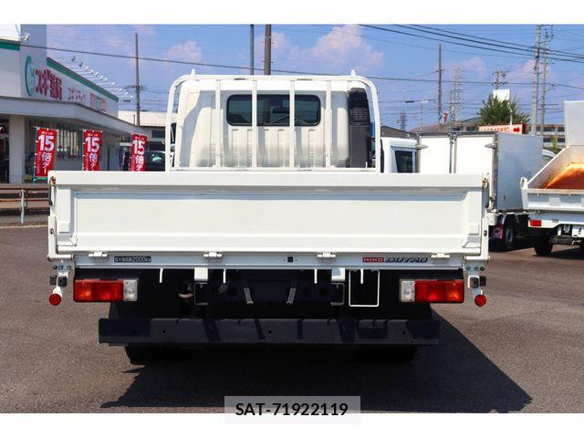 Hino DUTRO 2019-06 1256486-3