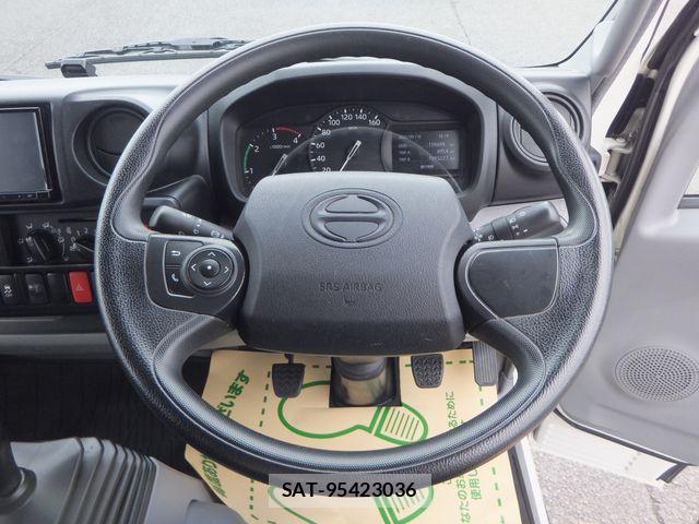 Hino DUTRO 2020-01 1271808-15