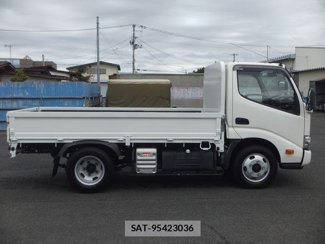 Hino DUTRO 2020-01 1271808-4