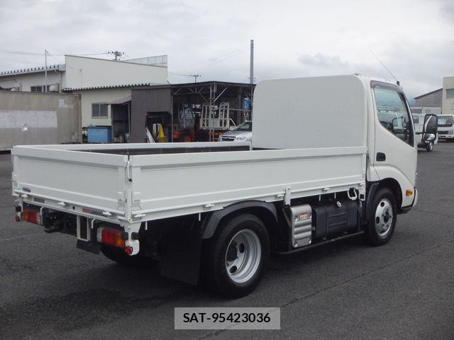 Hino DUTRO 2020-01 1271808-6