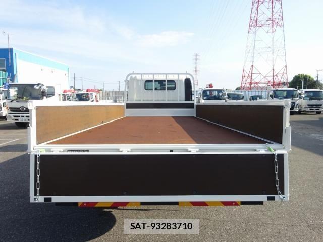 Hino DUTRO 2025-01 1291004-11