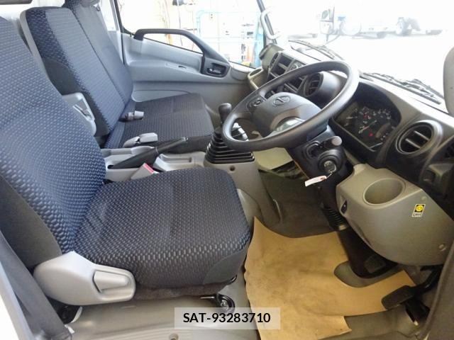 Hino DUTRO 2025-01 1291004-7