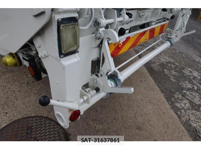 Hino DUTRO 2018-06 1290994-9