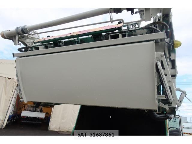 Hino DUTRO 2018-06 1290994-29