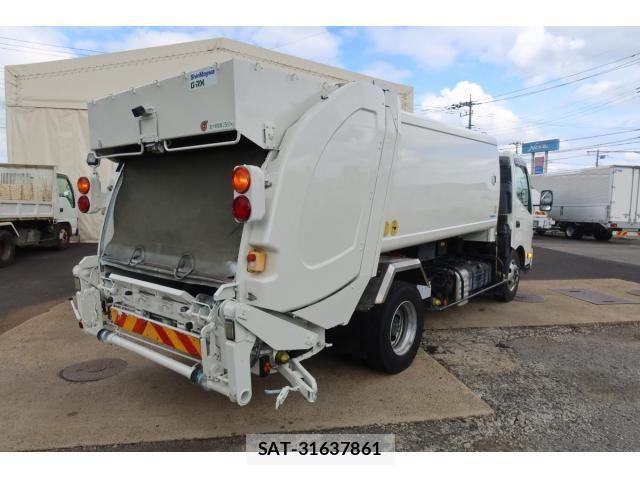 Hino DUTRO 2018-06 1290994-4