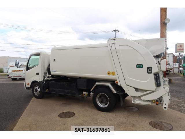 Hino DUTRO 2018-06 1290994-7
