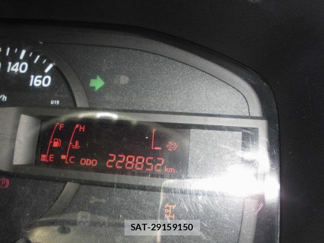 Hino DUTRO 2016-04 1290989-26