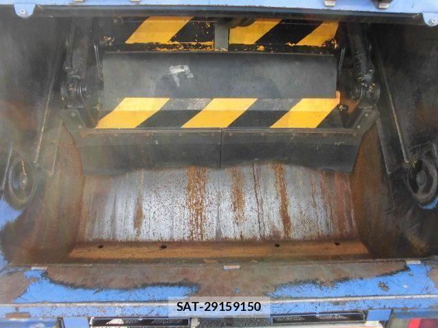 Hino DUTRO 2016-04 1290989-5