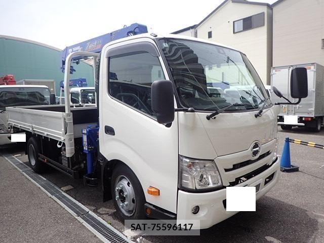 Hino DUTRO 2025-03 1295691-0