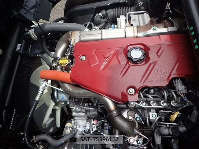 Hino DUTRO 2025-03 1295691-25