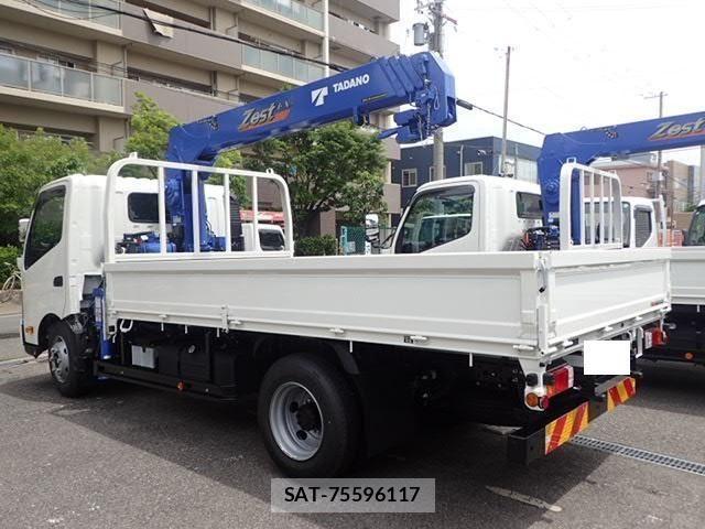 Hino DUTRO 2025-03 1295691-2