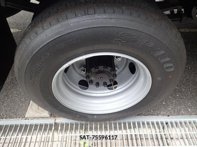 Hino DUTRO 2025-03 1295691-29