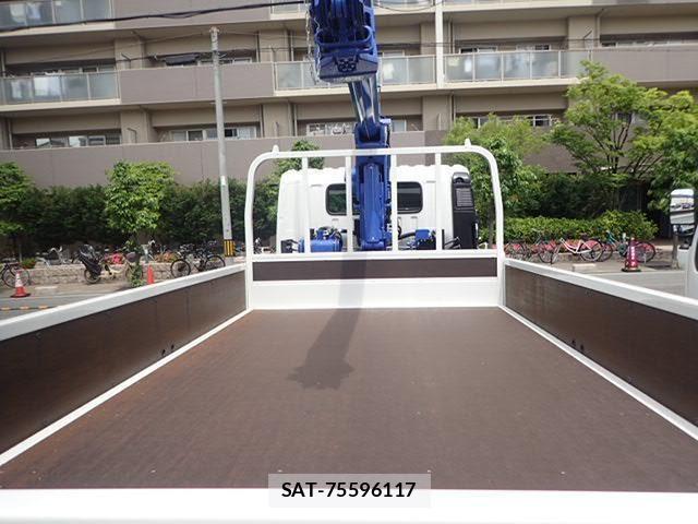 Hino DUTRO 2025-03 1295691-5