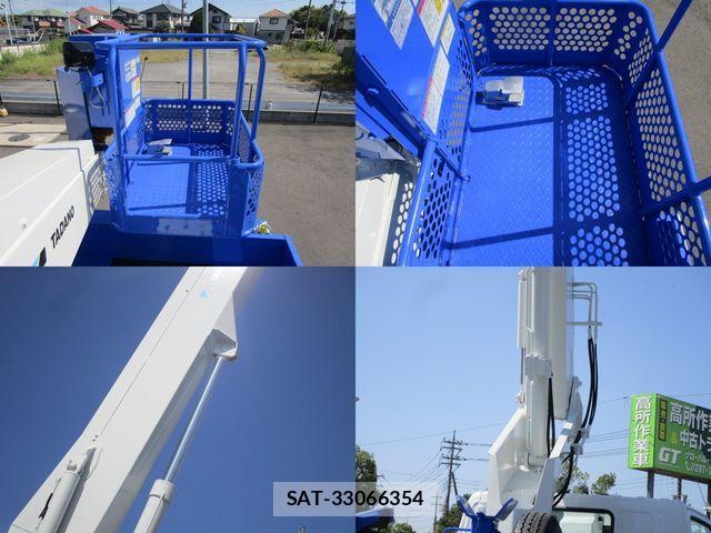 Hino DUTRO 2018-06 1301512-10