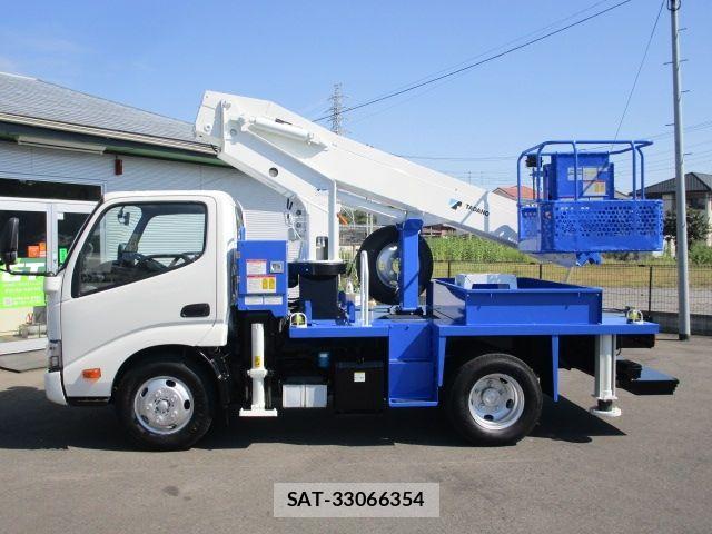 Hino DUTRO 2018-06 1301512-5