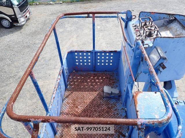 Hino DUTRO 2009-08 1318046-6