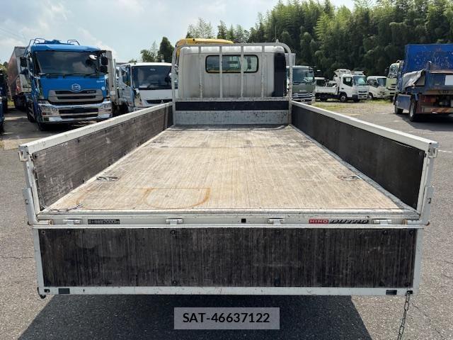 Hino DUTRO 2020-07 1321428-4