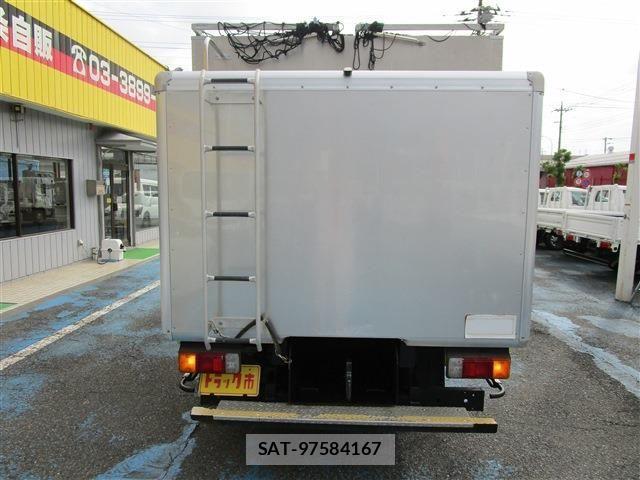 Hino DUTRO 2016-06 1330572-4