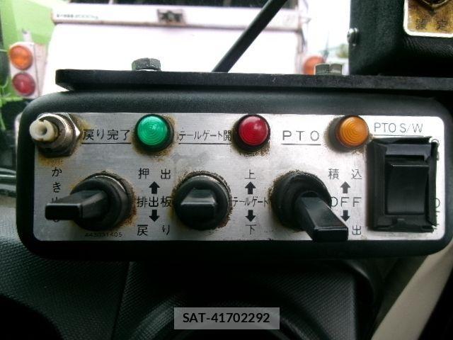 Hino DUTRO 2013-02 1345765-22