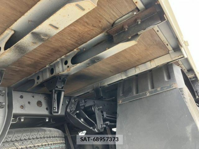 Hino DUTRO 2020-07 1345769-11