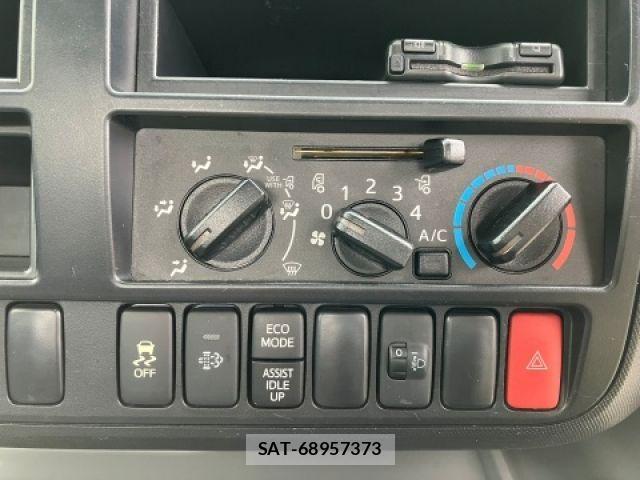 Hino DUTRO 2020-07 1345769-20