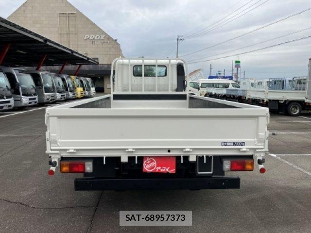 Hino DUTRO 2020-07 1345769-3