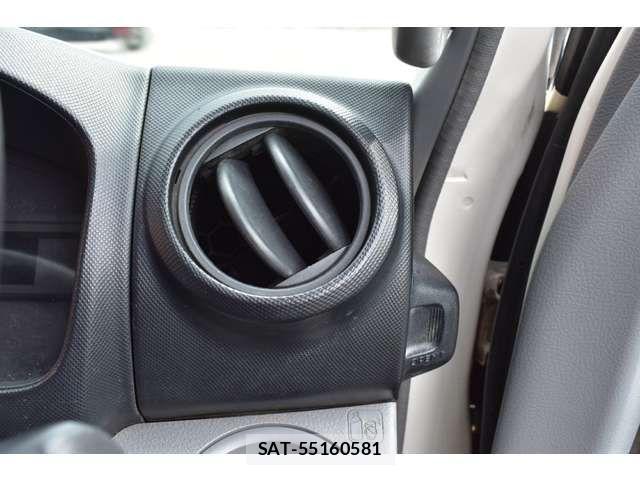 Hino DUTRO 2011-12 1353929-15