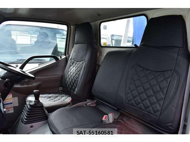 Hino DUTRO 2011-12 1353929-8