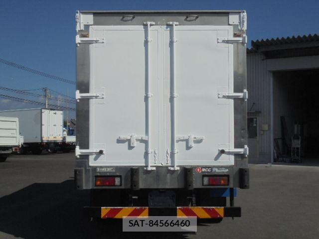 Hino DUTRO 2013-11 1353933-24