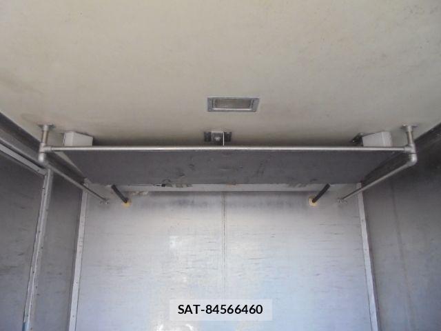 Hino DUTRO 2013-11 1353933-25