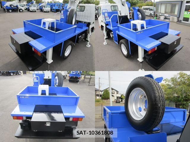 Hino DUTRO 2015-09 1372147-13