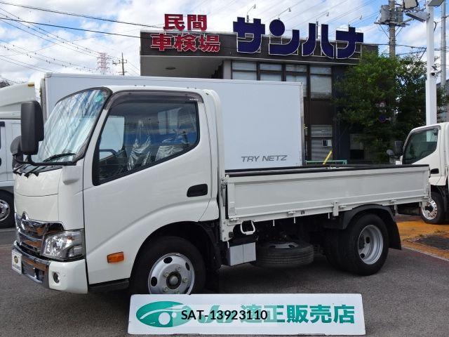 Hino DUTRO 2023-01 1372153-0