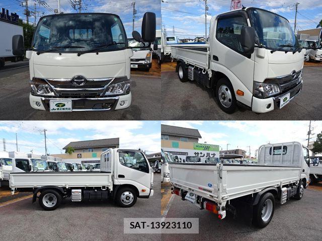 Hino DUTRO 2023-01 1372153-1