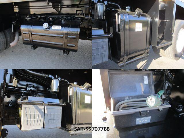 Hino DUTRO 2015-05 1374582-15