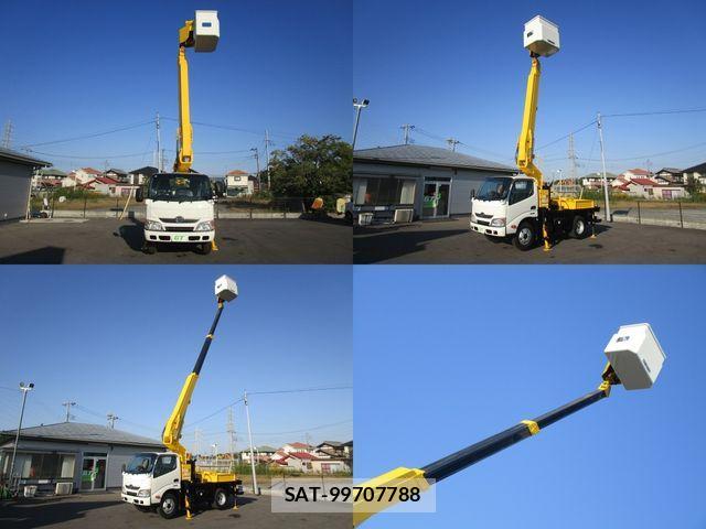 Hino DUTRO 2015-05 1374582-8