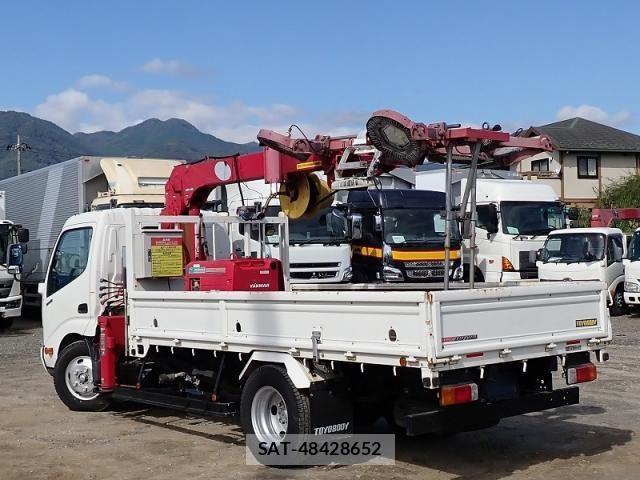 Hino DUTRO 2014-05 1402315-3