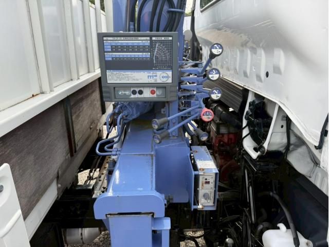 Hino DUTRO 2008-07 1427316-24