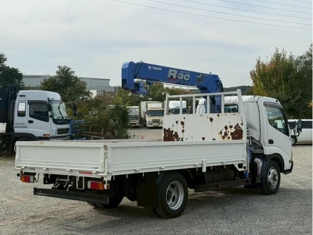 Hino DUTRO 2008-07 1427316-5
