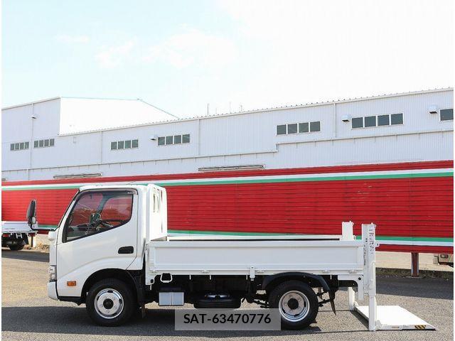 Hino DUTRO 2019-10 1428265-15