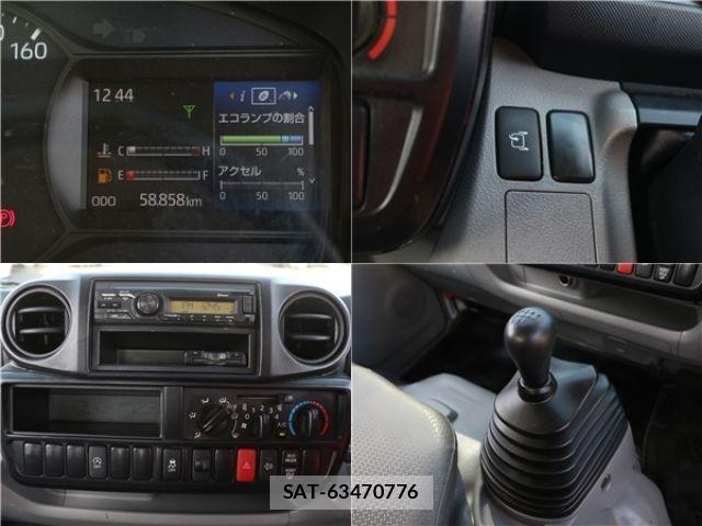 Hino DUTRO 2019-10 1428265-26