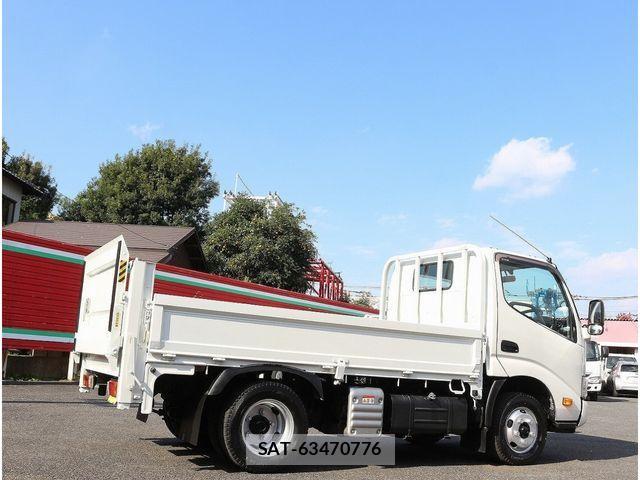 Hino DUTRO 2019-10 1428265-2