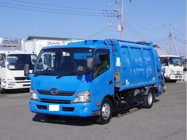 Hino DUTRO 2015-06 1464908-0
