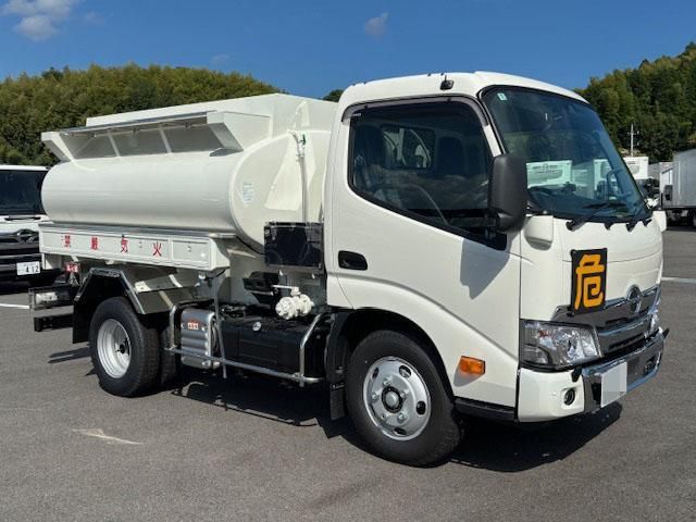 Hino DUTRO 2025-05 1464919-0
