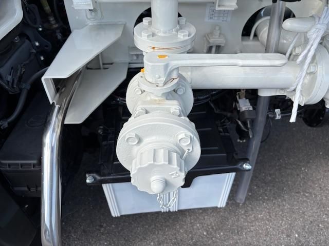Hino DUTRO 2025-05 1464919-11