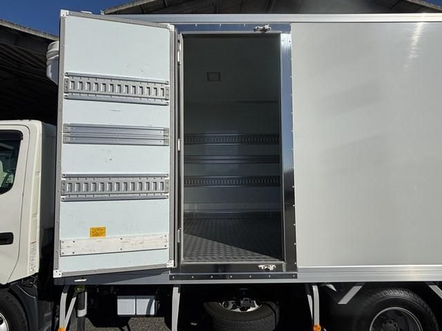 Hino DUTRO 2022-09 1464912-5