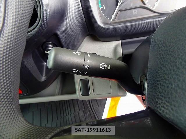 Hino DUTRO 2023-04 406060-19