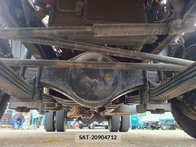 Hino DUTRO 2004-05 605899-27