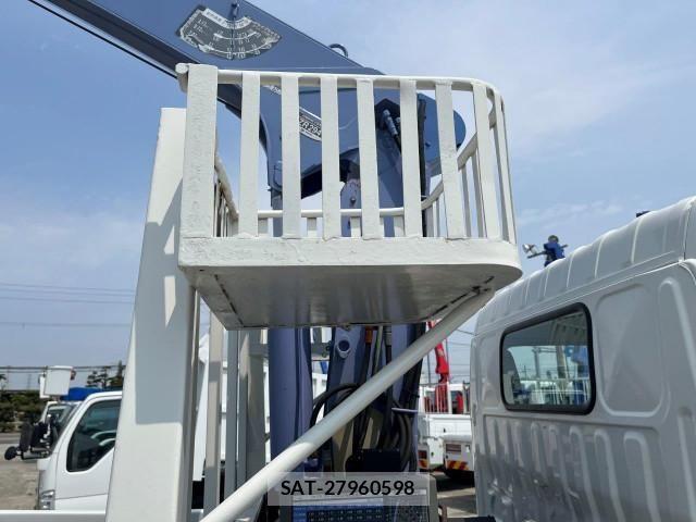 Hino DUTRO 2006-09 963885-9