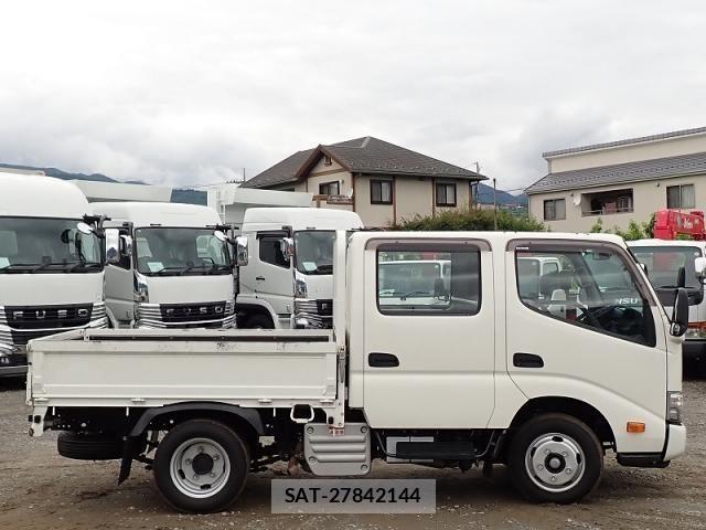Hino DUTRO 2022-06 865011-0